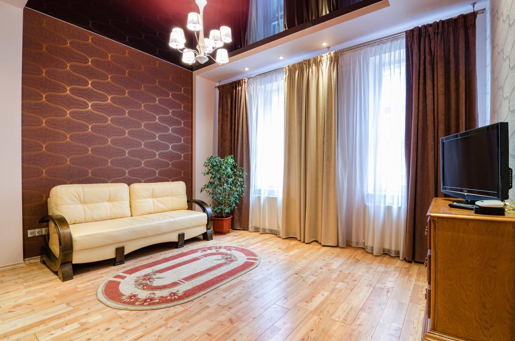 לבוב Leogrand Apartments On Doroshenka 34 מראה חיצוני תמונה